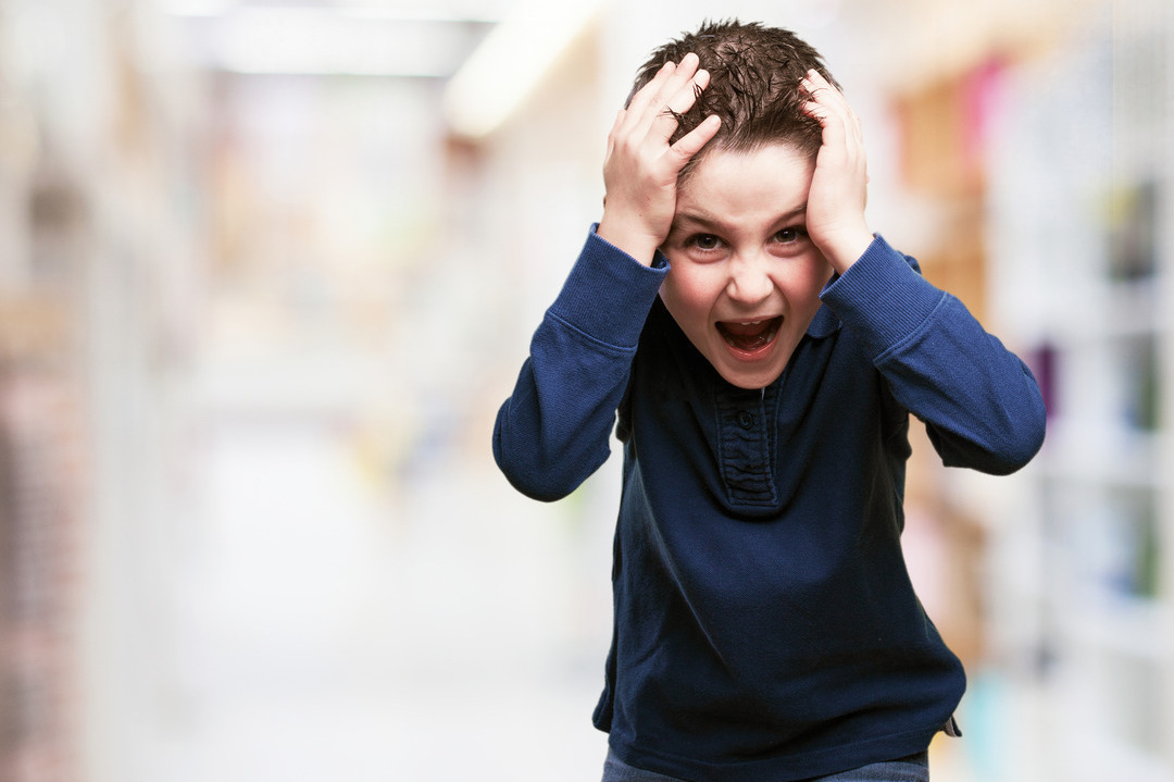 Çocuklarda Panik Atak: Yaşa Göre Belirtiler ve Etkili Tedavi Yöntemleri